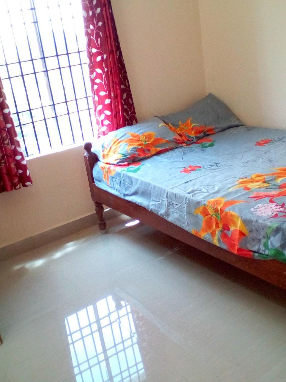 Sai Guest House Tiruvannāmalai Extérieur photo